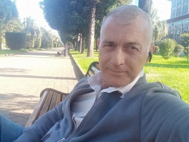 72fc0293-8aa4-43a4-a50a-6d134898f526